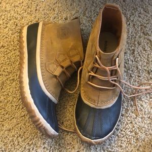 Sorel waterproof rain boots size 8